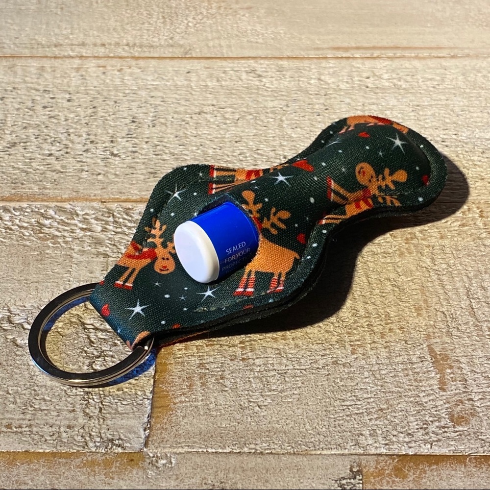 3 for $15 Lip Balm Holder + Keychain Reindeer Snow - Picture 4 of 5